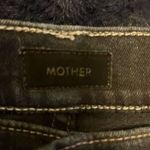 Mother skinny frayed pant legs! Edgy look